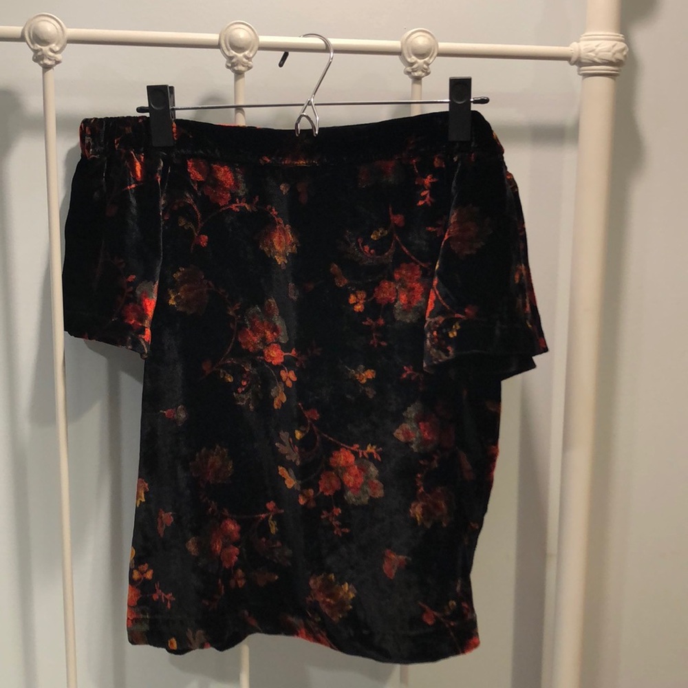 LOFT Off-the-Shoulder Floral Velvet Top